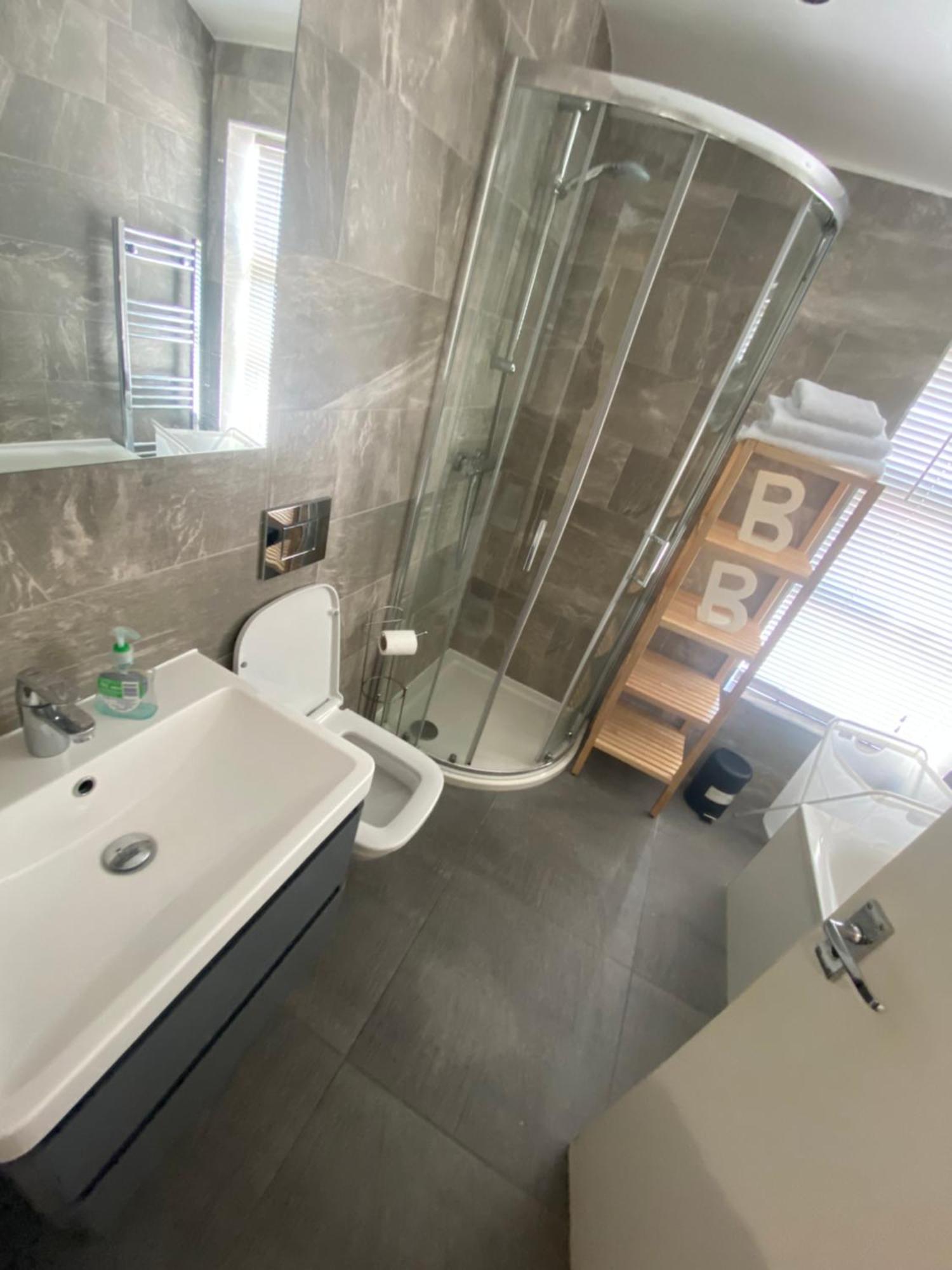 The Pier Suite Serviced Apartment Blackpool Buitenkant foto
